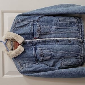 Levi's Jean and sherpa jacket